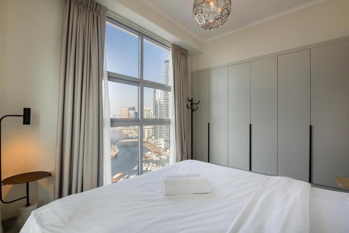 Apartment Huge Jbr Marina Dubai